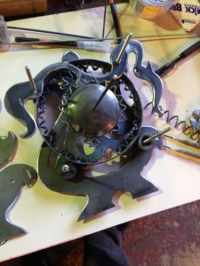 Some mechanism with the wire ‘worm-gear’ on the right