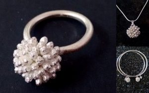 Super sweet Silk Tree Bud ring.