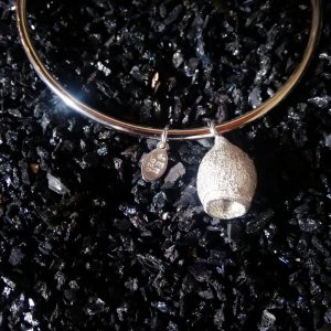 Cast gum nut - all sterling silver